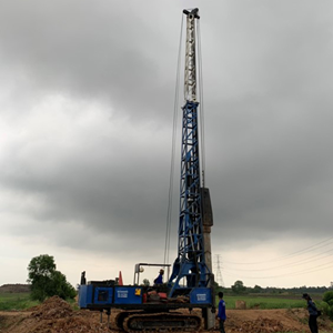 ปั้นจั่นตอกเสาเข็มแบบราง ปั้นจั่นราง 7 ตัน