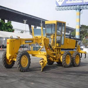 รถเกรด ยี่ห้อ Komatsu